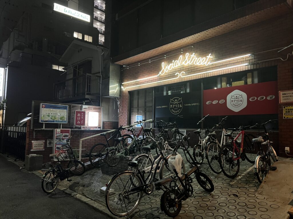 赤レンガ