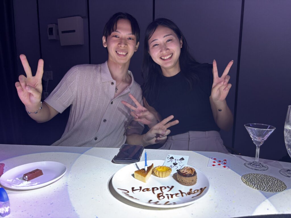誕生日カップル
